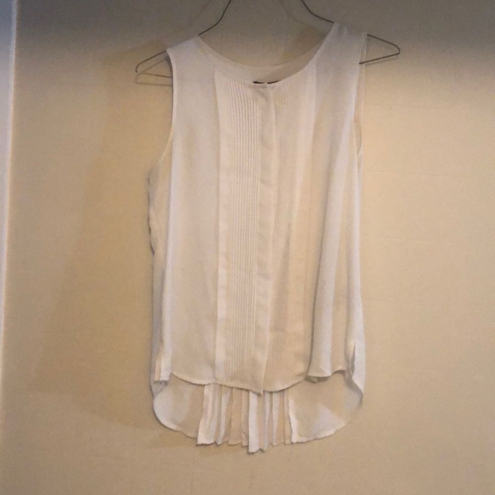 White banana republic blouse size small